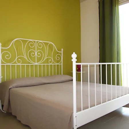 Apartment Pietrenere *